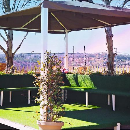 רודפורט Eagle Nest Luxury Accommodation מראה חיצוני תמונה