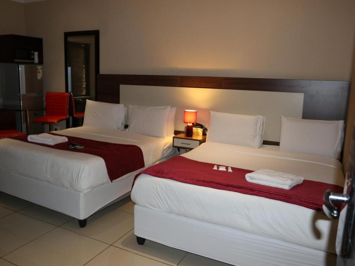 רודפורט Eagle Nest Luxury Accommodation מראה חיצוני תמונה