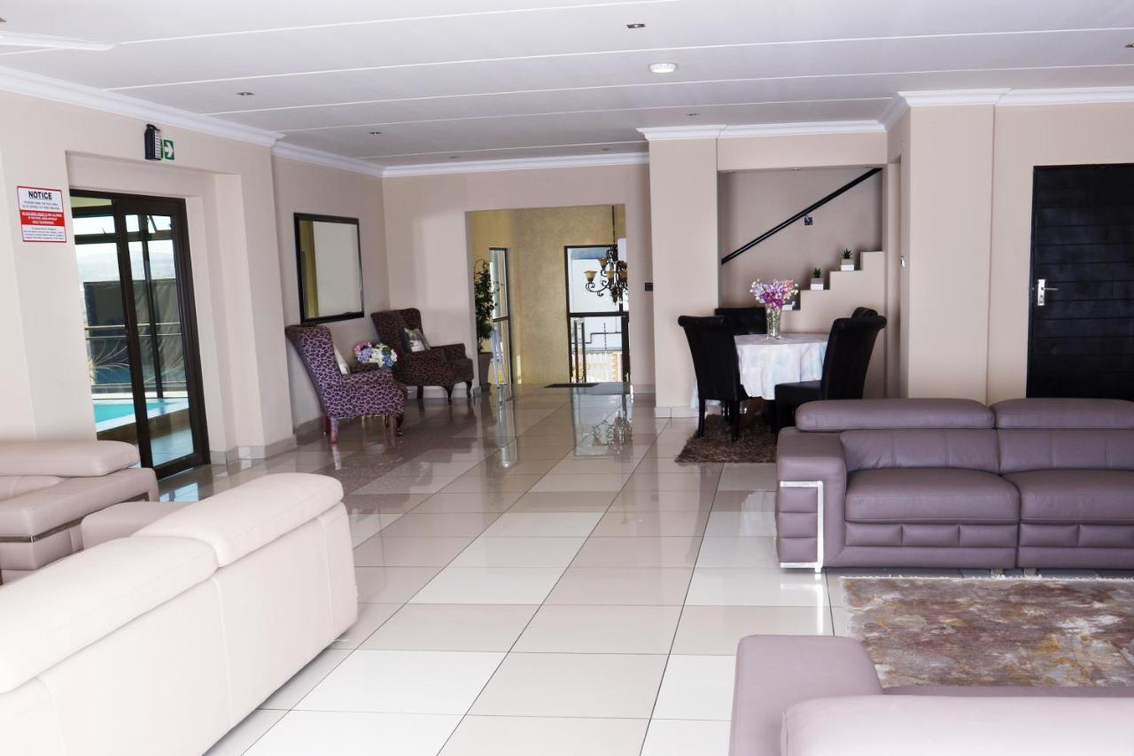 רודפורט Eagle Nest Luxury Accommodation מראה חיצוני תמונה