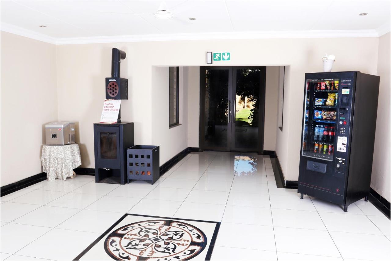 רודפורט Eagle Nest Luxury Accommodation מראה חיצוני תמונה
