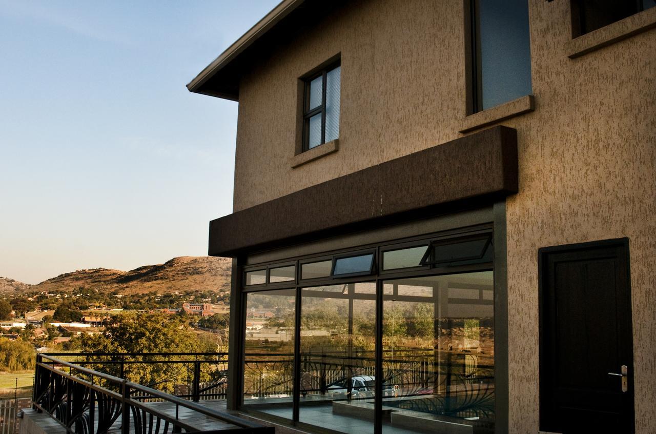 רודפורט Eagle Nest Luxury Accommodation מראה חיצוני תמונה