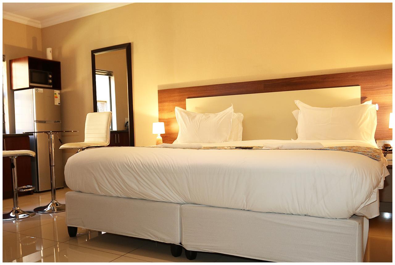 רודפורט Eagle Nest Luxury Accommodation מראה חיצוני תמונה