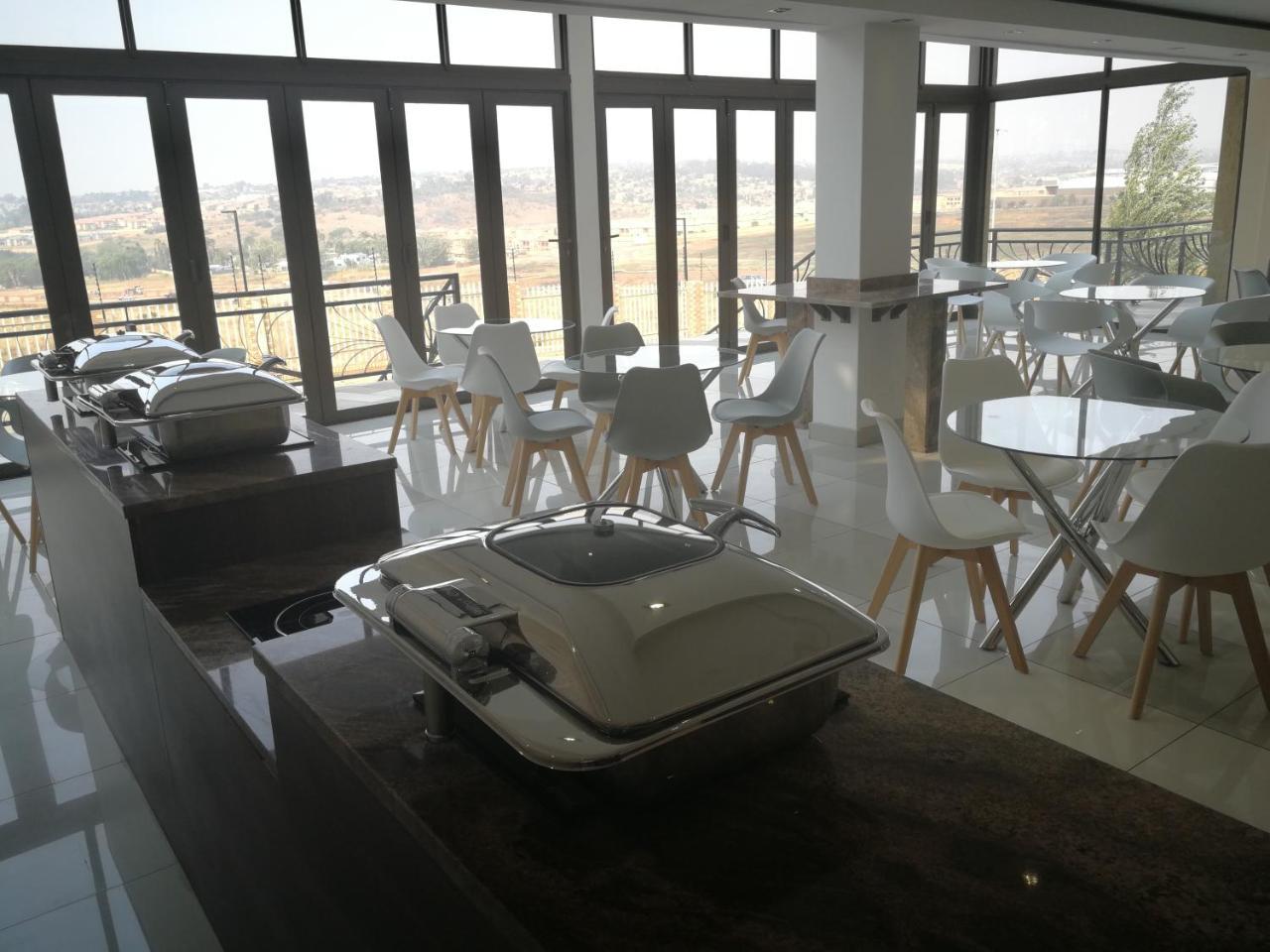 רודפורט Eagle Nest Luxury Accommodation מראה חיצוני תמונה